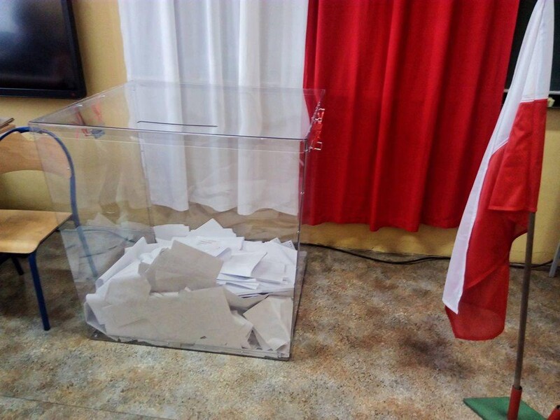 Druga tura wyborów prezydenckich 2020. Mieszkańcy Pyskowic ruszyli do urn