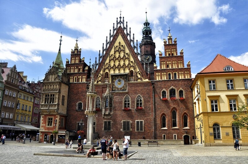 Jak efektywnie pozycjonować strony we Wrocławiu?