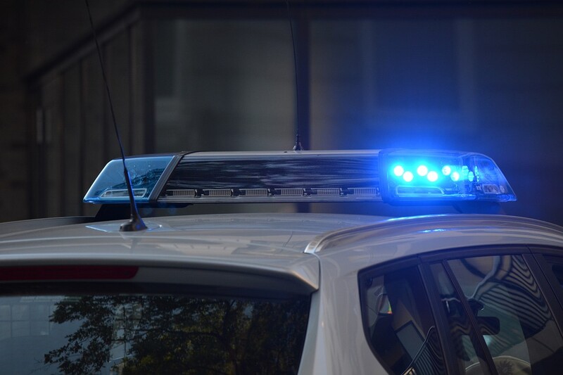 Naruszenie nietykalności. Sprawdź kiedy wkracza policja i prokurator
