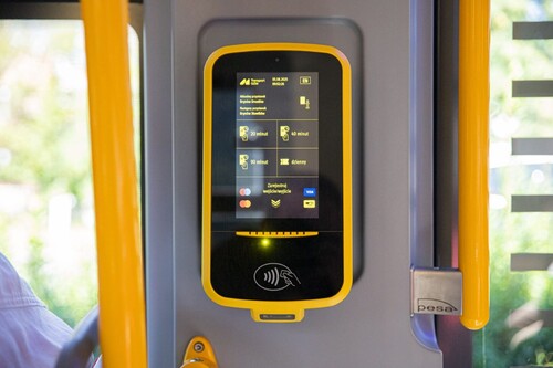 Płatność kartą już we wszystkich pojazdach Transport GZM