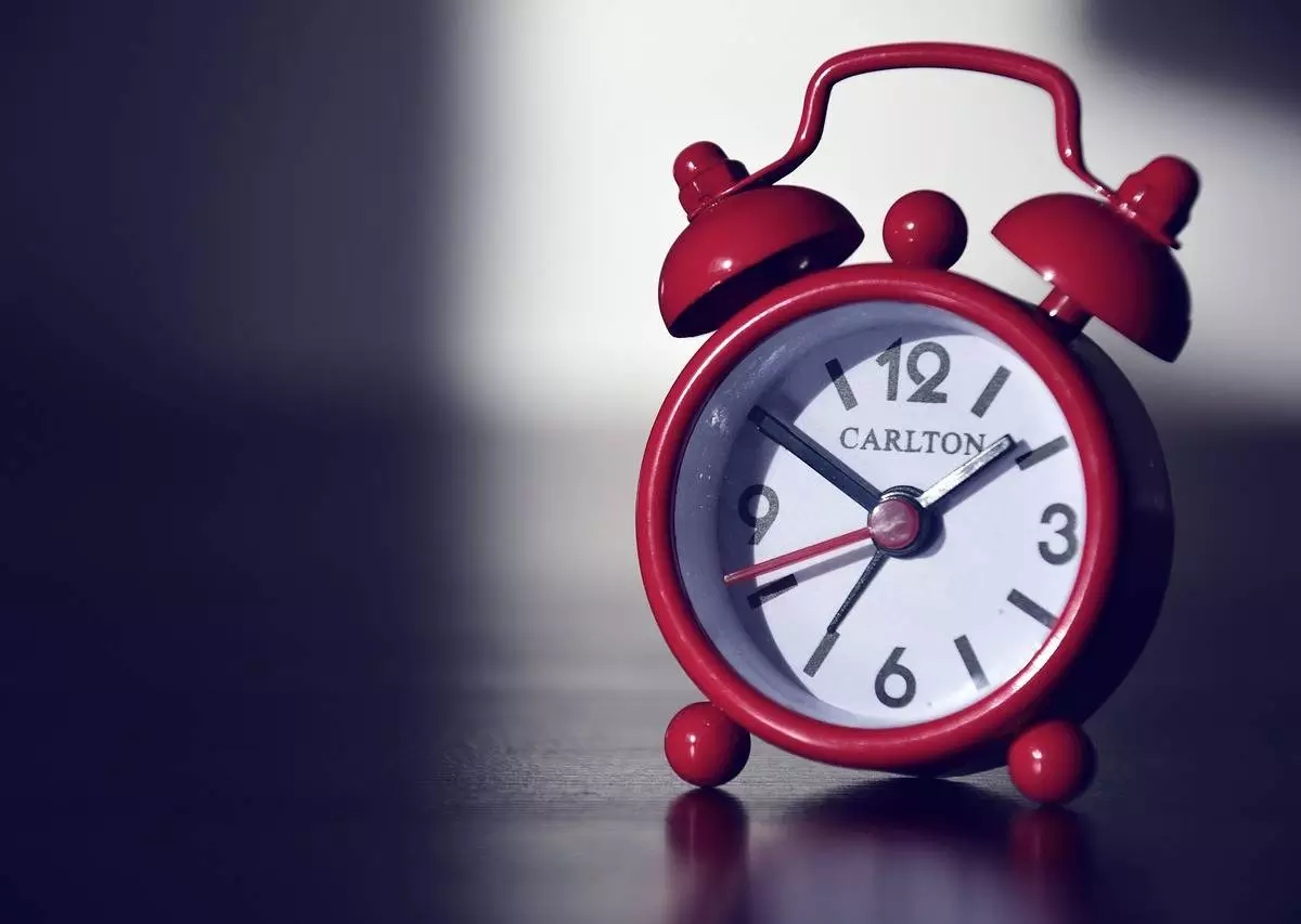 Sprawdźcie, kiedy należy przestawić zegarki z czasu letniego na zimowy! / fot. Pixabay